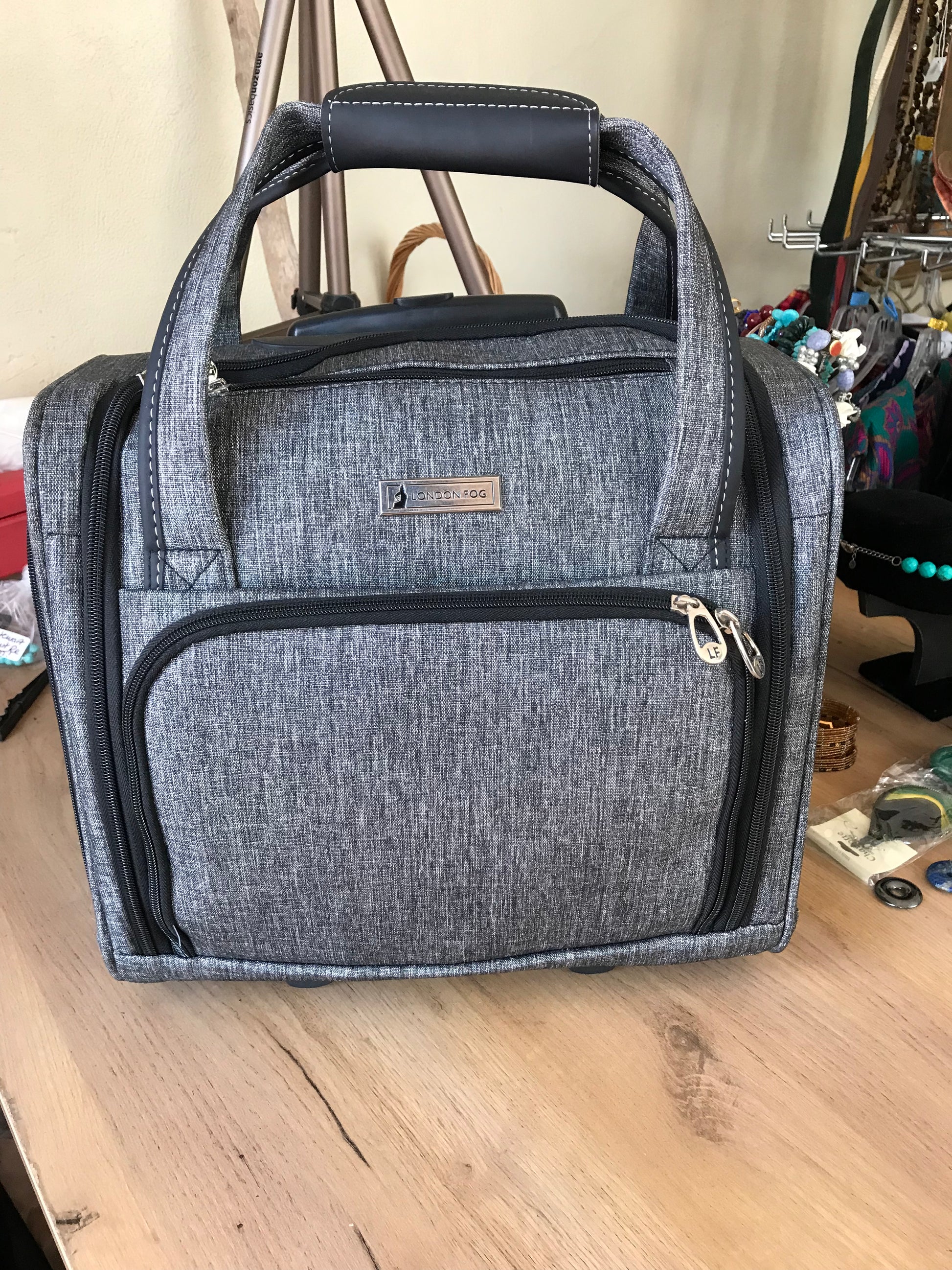 London fog grey overnight travel bag 15"