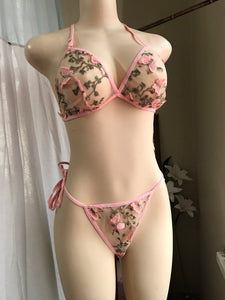 lllNew butterfly 2 piece lingerie pink (/XL)• New butterfly 2 piece lingerie lavender (3X)