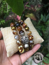 Load image into Gallery viewer, Pattern brown stretchy bracelet *** stone
