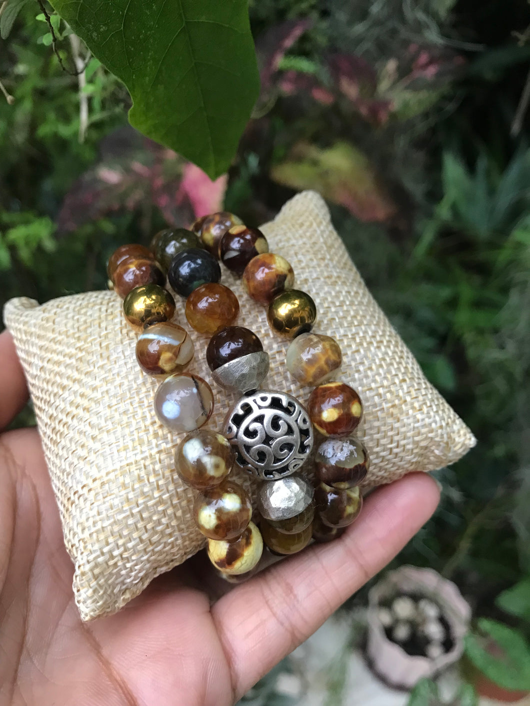 Pattern brown stretchy bracelet *** stone