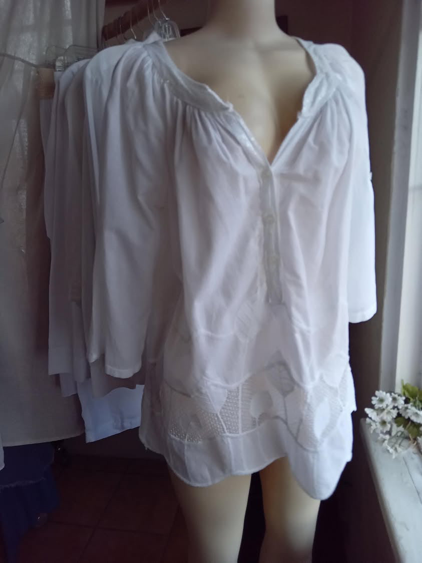 White organic embroidery Eyelet button shirt long sleeve  /XL