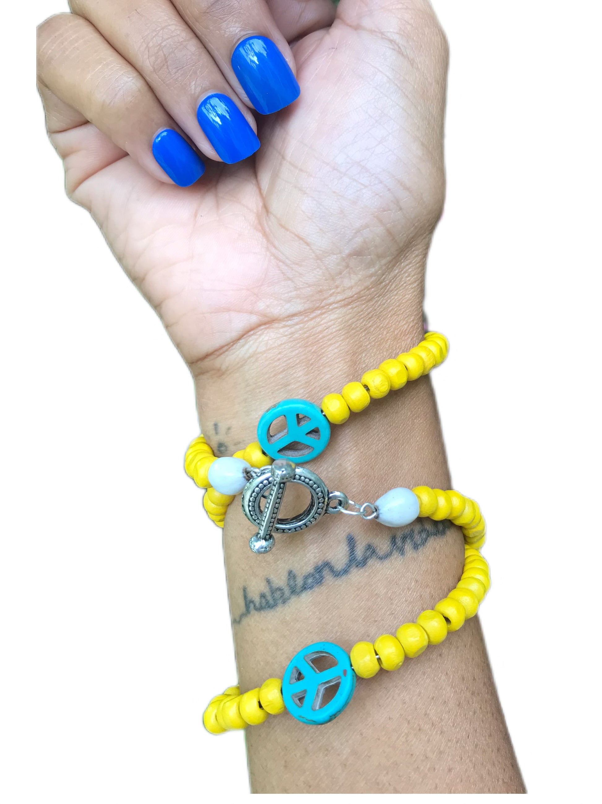 New slinky multi bracelet *** turquoise charm / wood (TNJ original) s/m