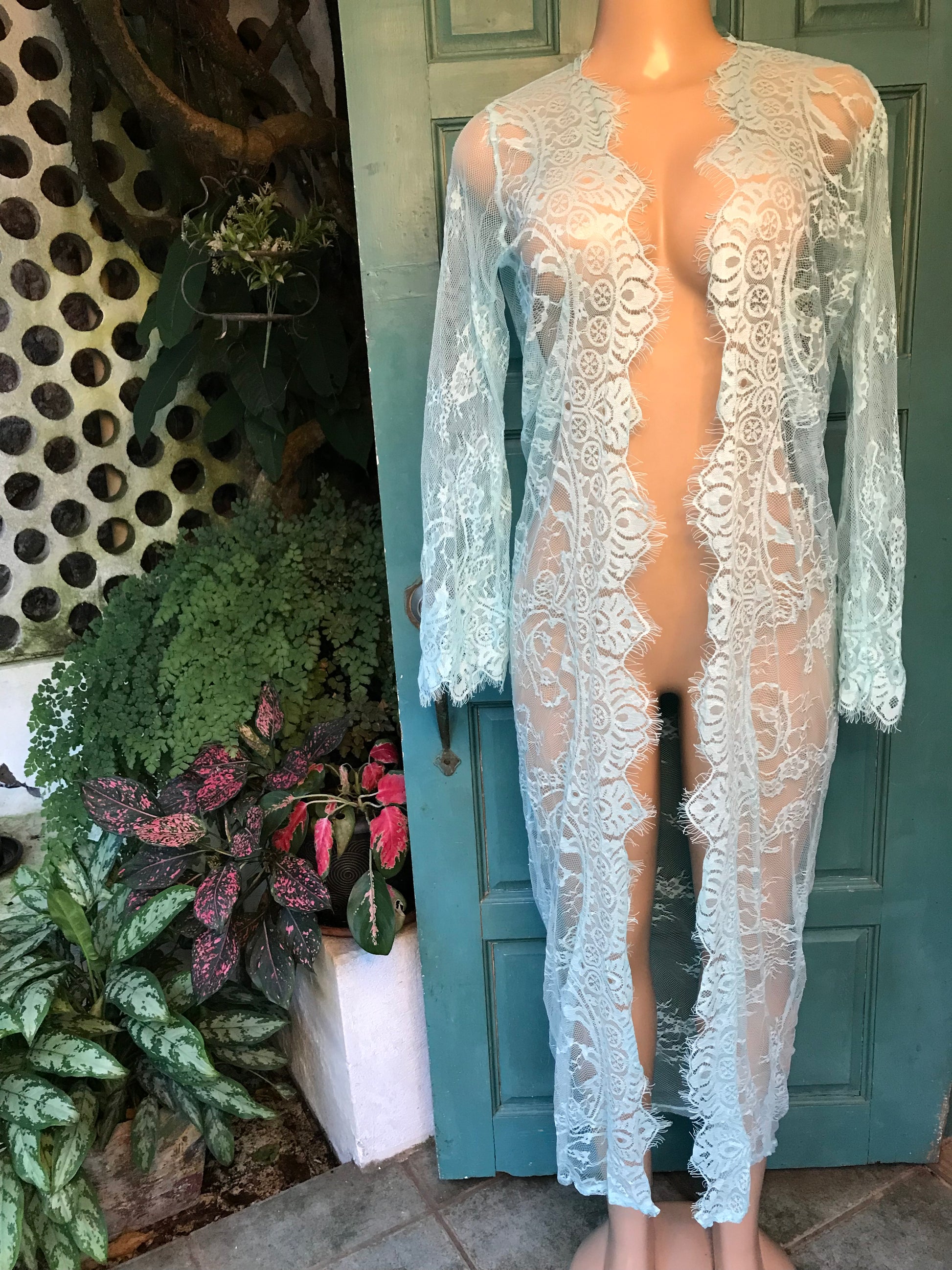 New Ice blue lace maxi robe / cover >>> S (can fit M)