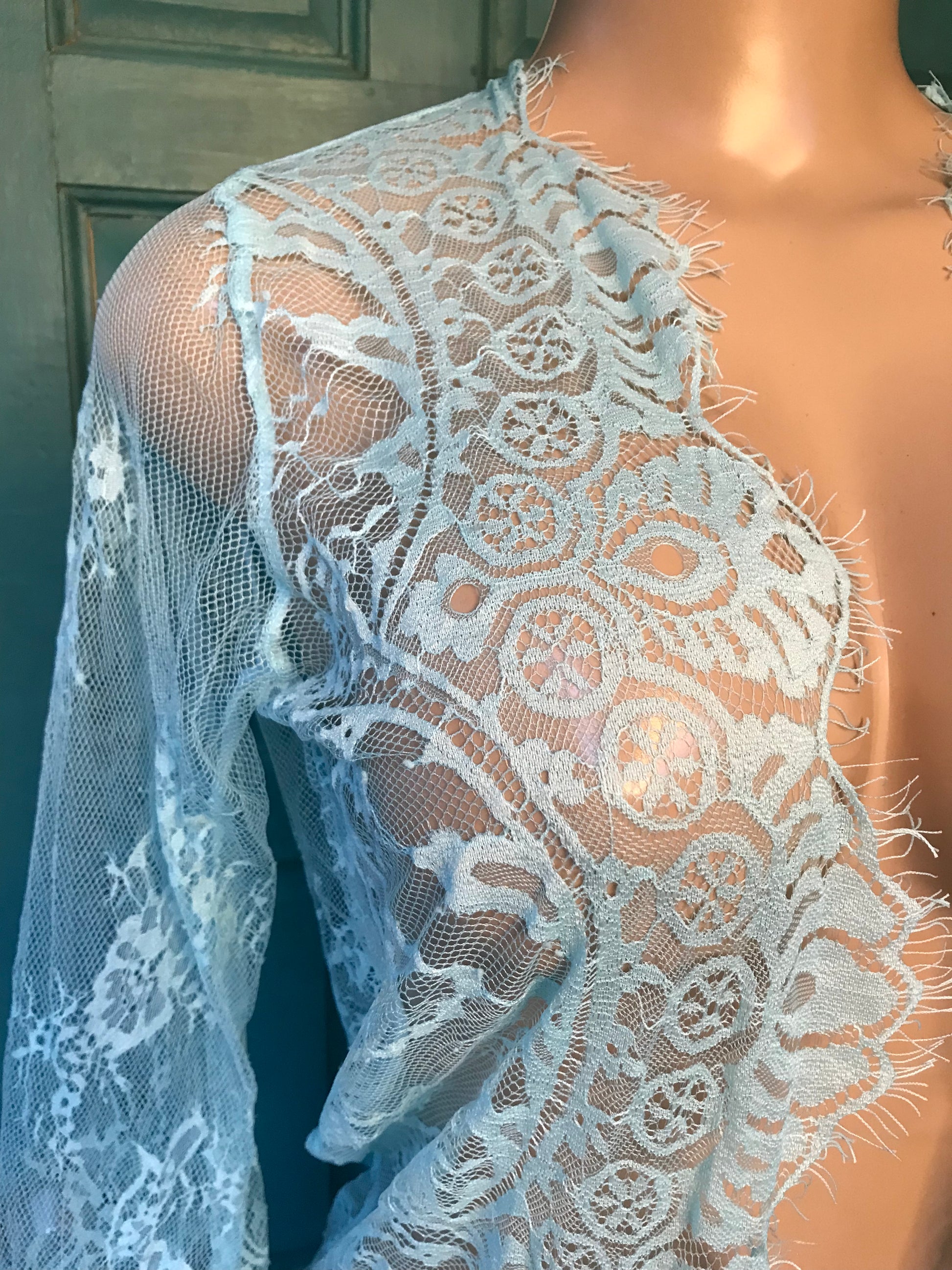 New Ice blue lace maxi robe / cover >>> S (can fit M)