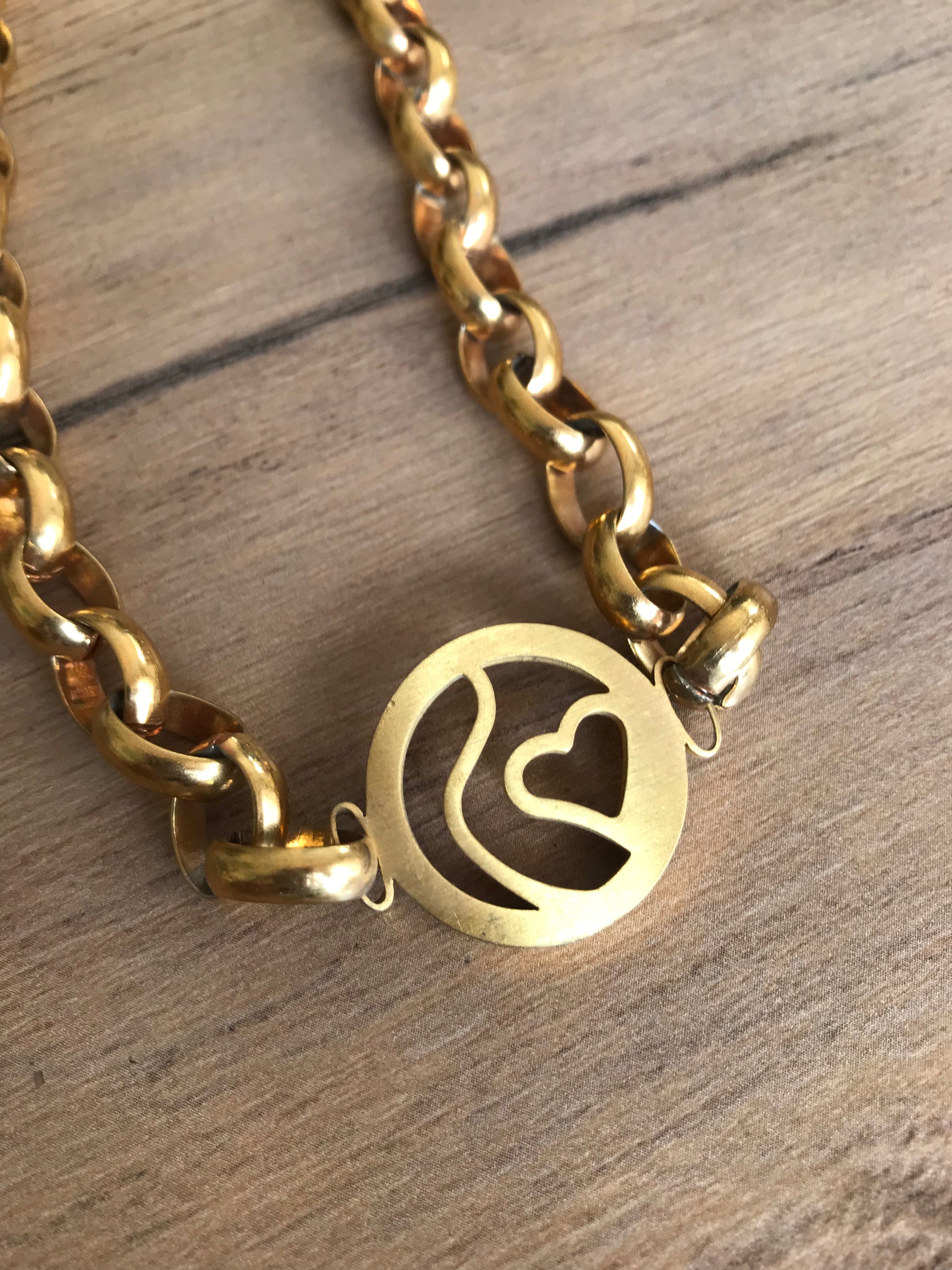 lllNew Gold thick link NECKLACE with positive charm *** Non tarnish