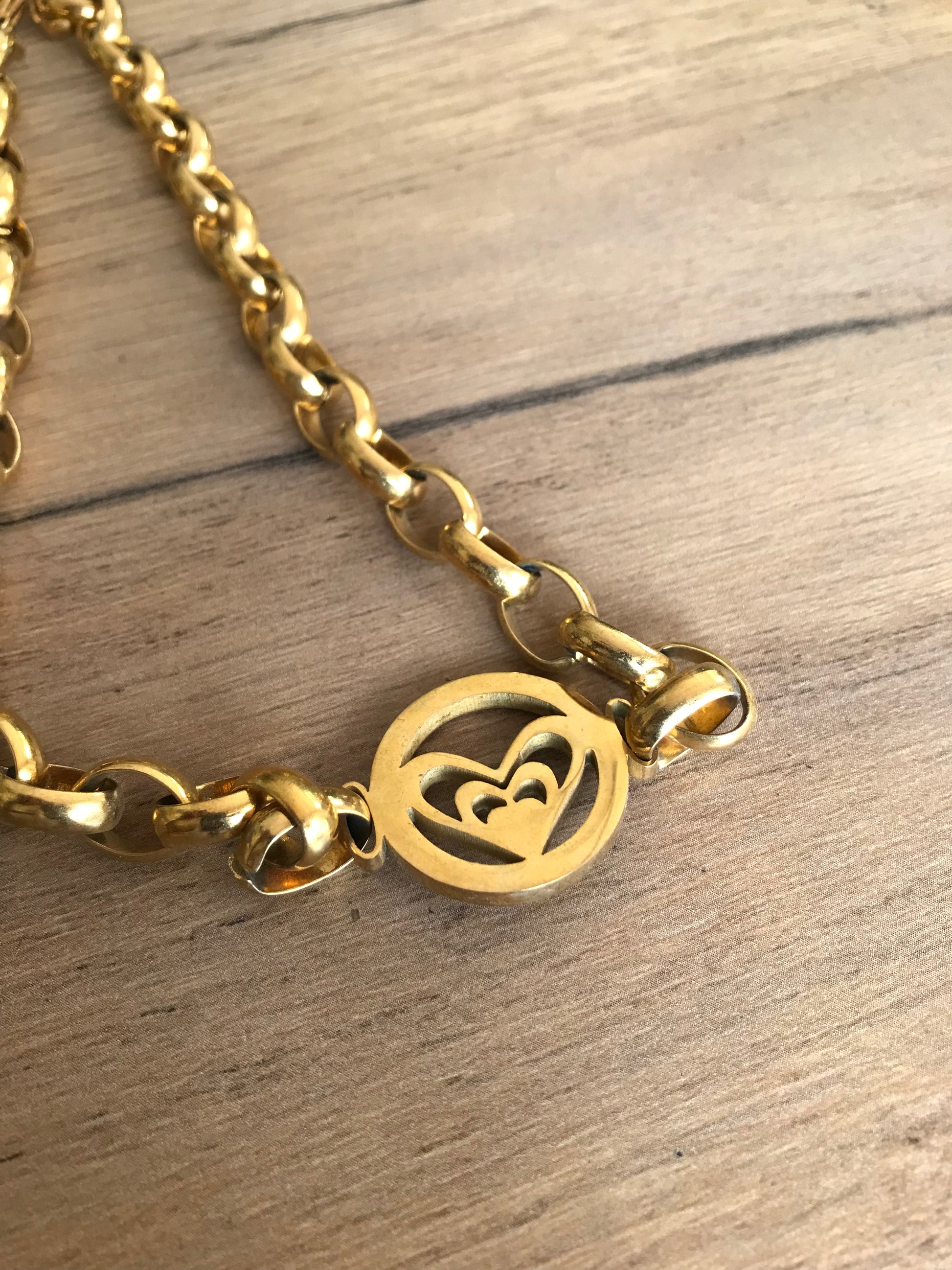 lllNew Gold thick link NECKLACE with positive charm *** Non tarnish