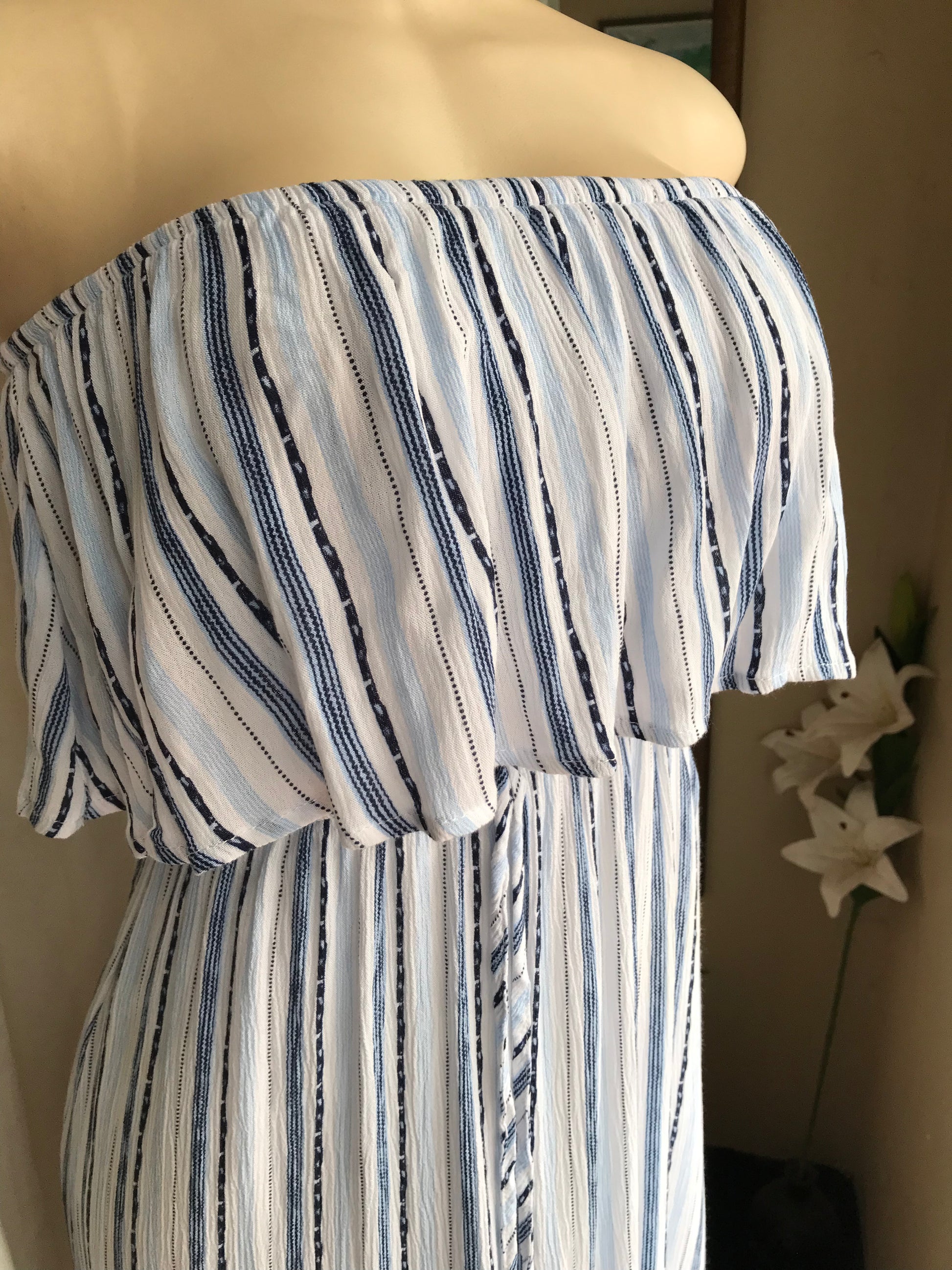 Strapless Navy Stripe crinkle maxi dress Slit s/m