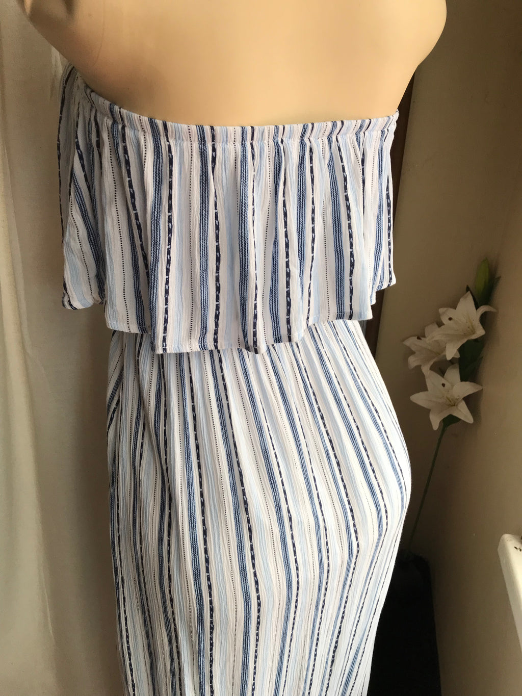 Strapless Navy Stripe crinkle maxi dress Slit s/m