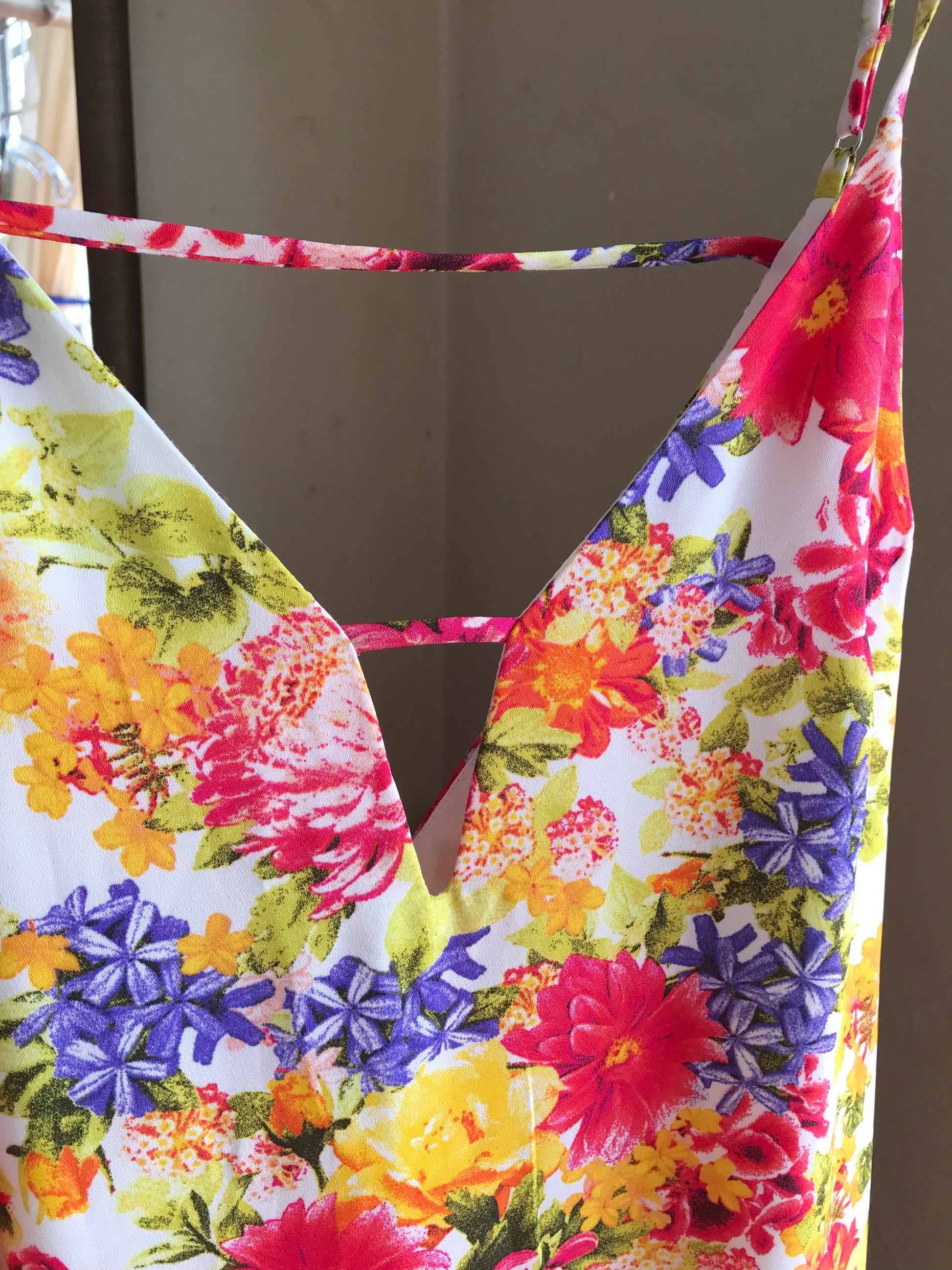 Floral spaghetti mini brunch dress m