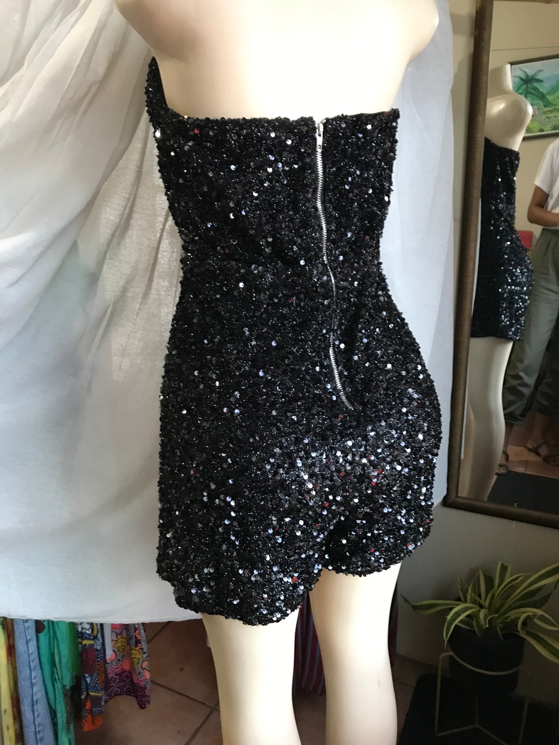 black sequin occasion romper v wire stretch  ~~~ L