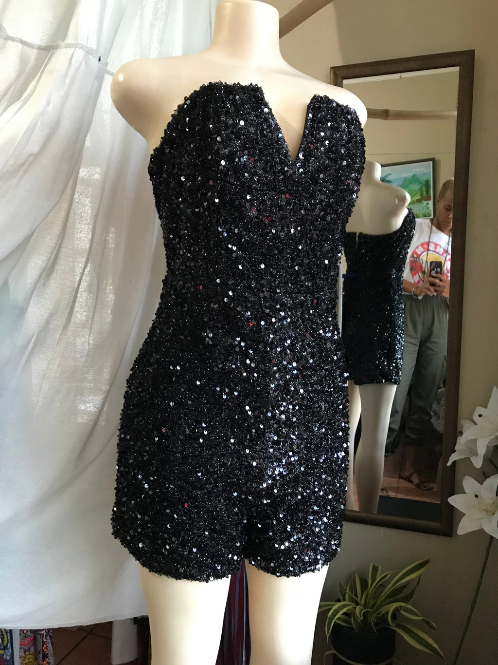 black sequin occasion romper v wire stretch  ~~~ L