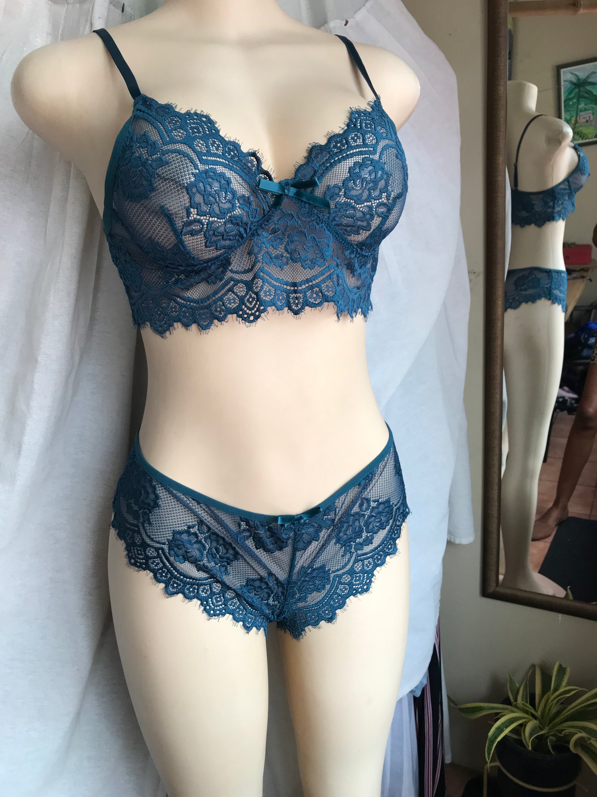 New Teal mesh lingerie set L