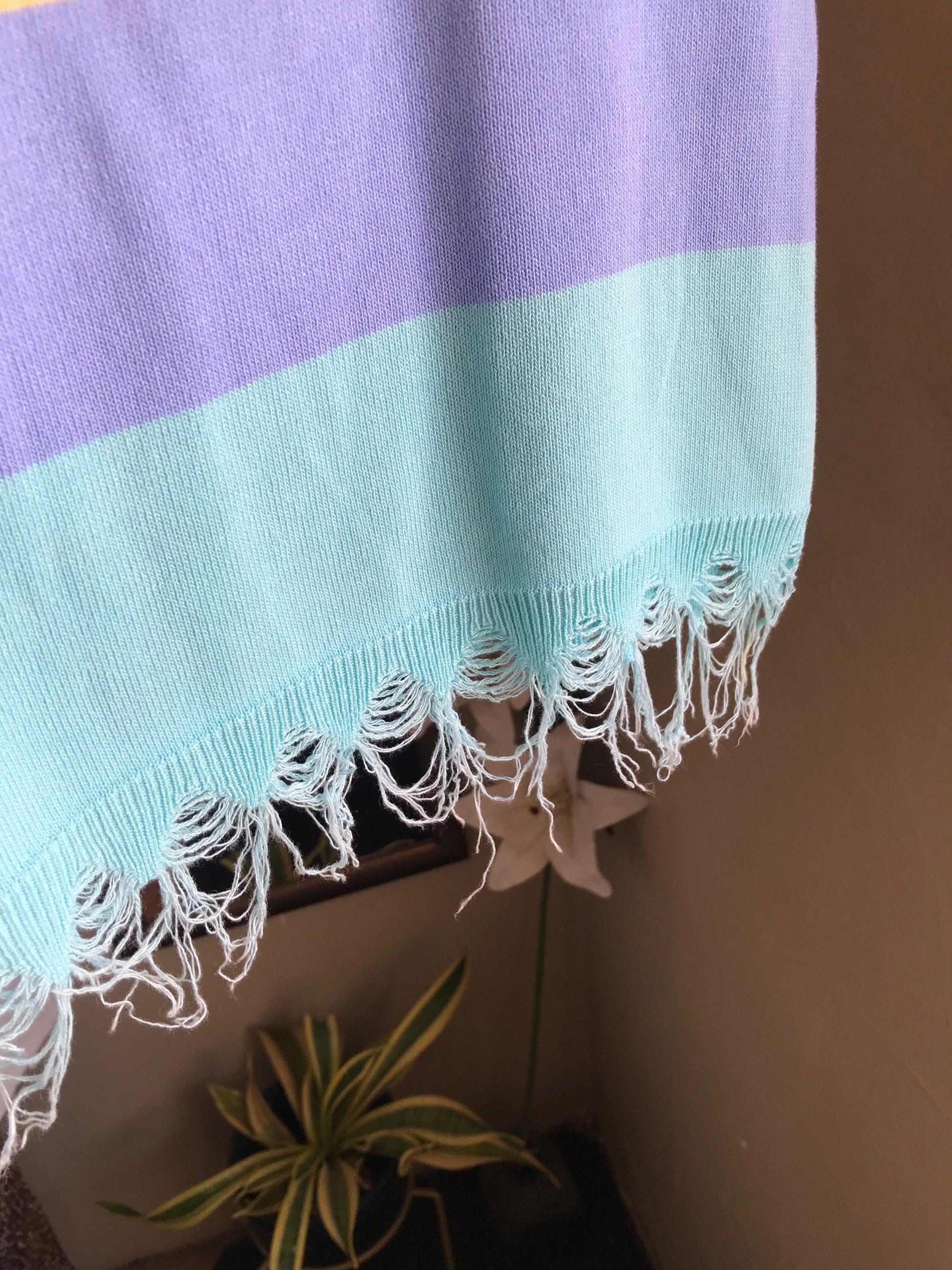 Pastel frayed edge stripe skirt knit... s/m