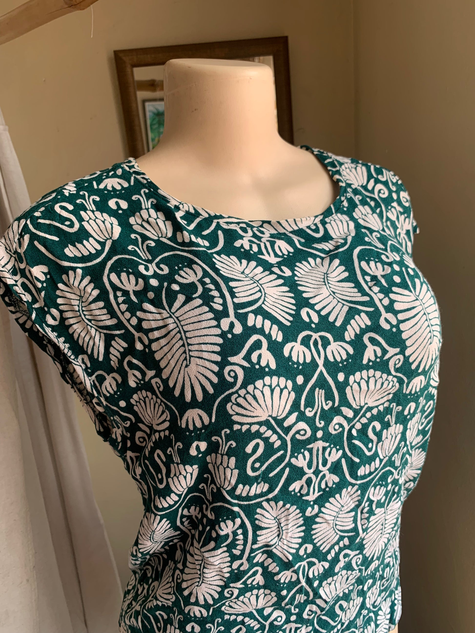 Emerald Green Leaf Print Blouse ... M