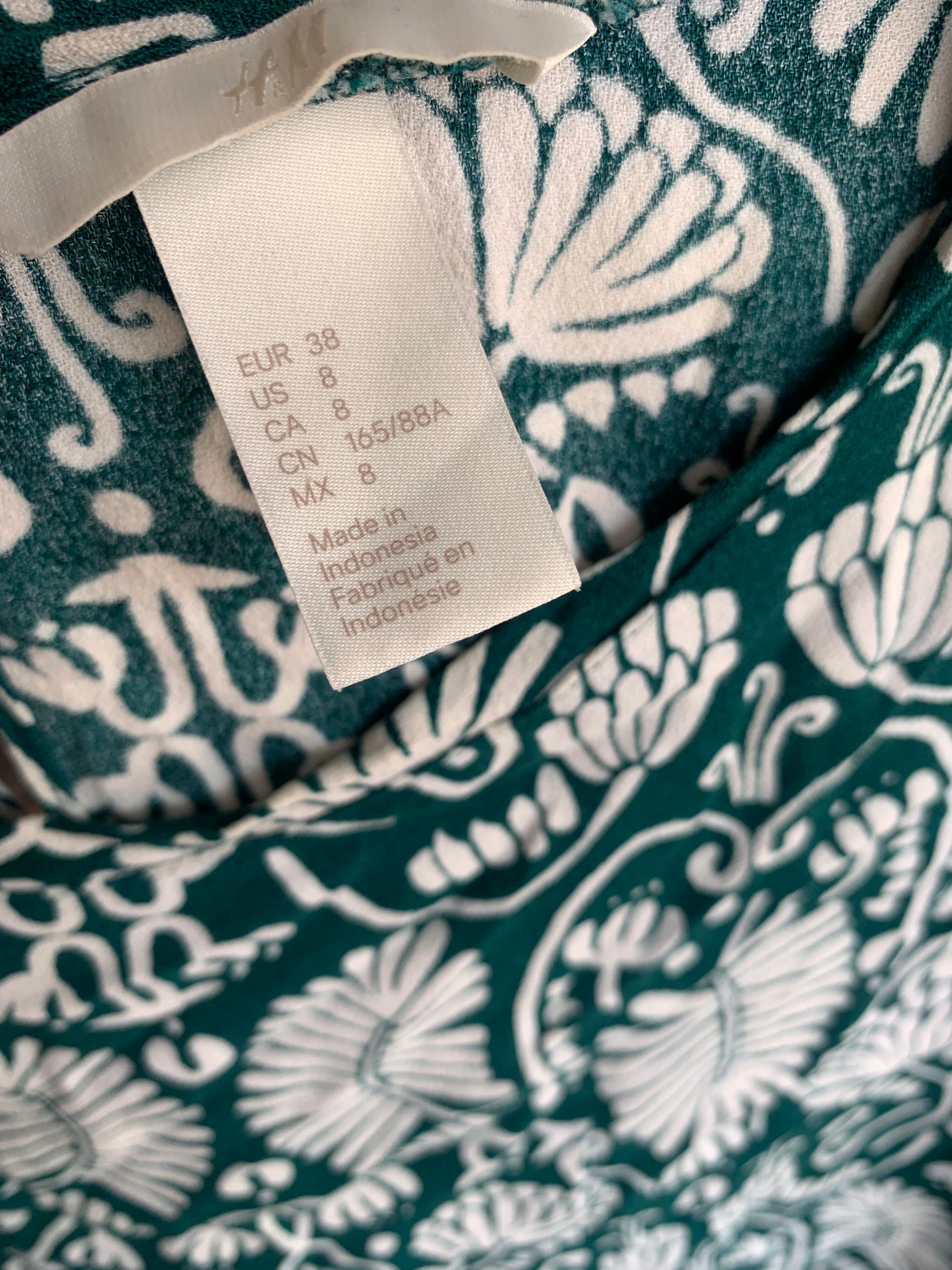 Emerald Green Leaf Print Blouse ... M