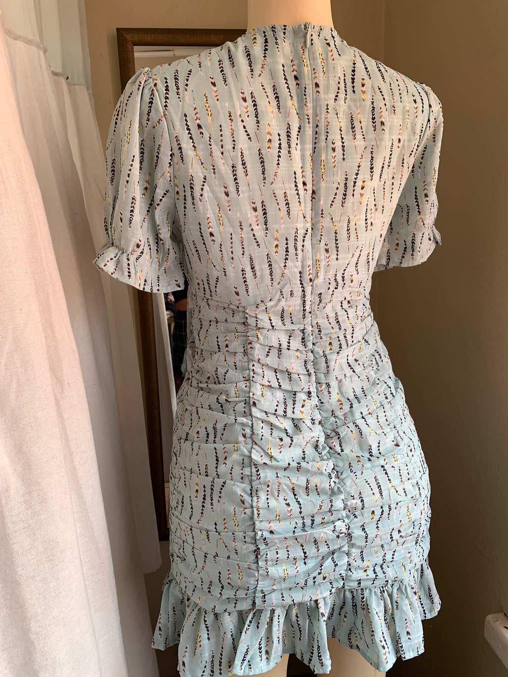 Baby blue feather pattern cocktail dress with singe skirt detailing s