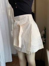 Load image into Gallery viewer, MNG new cream denim skirt with tie belt M
