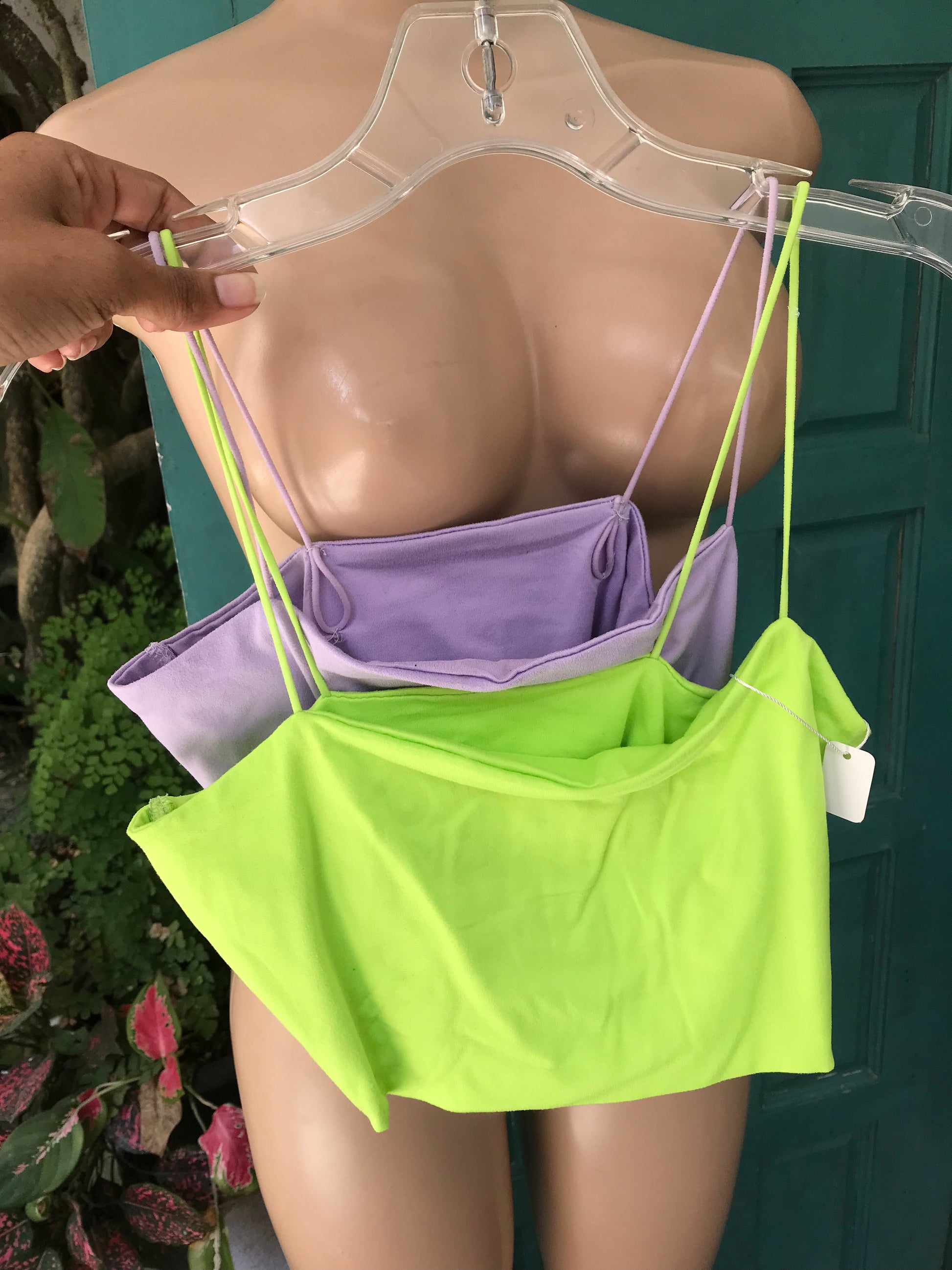 Minimal stretchy coloured crop top s