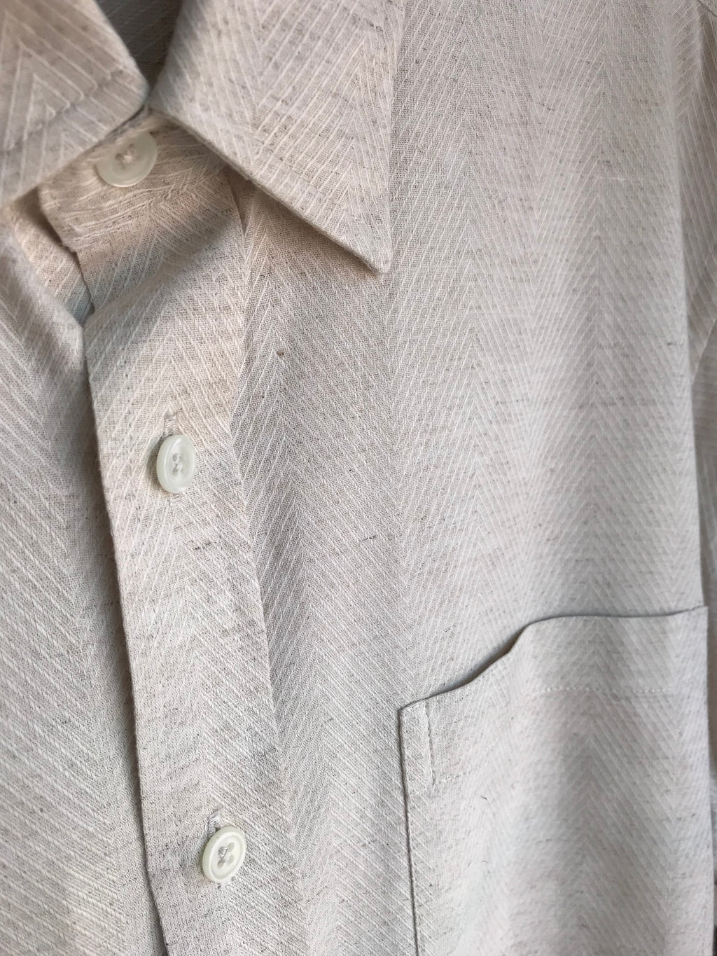 Men's organic cream herringbone weave button shirt vintage,,, /XL ^^^