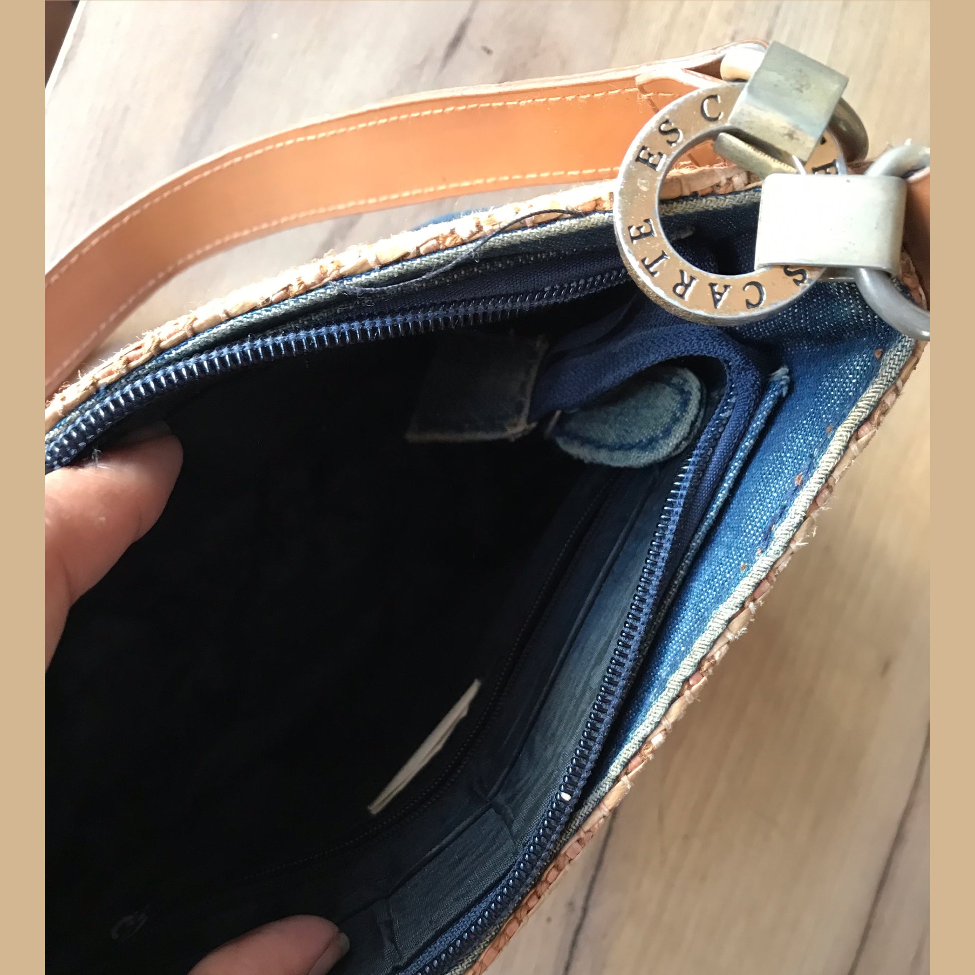 Vintage woven shoulder bag