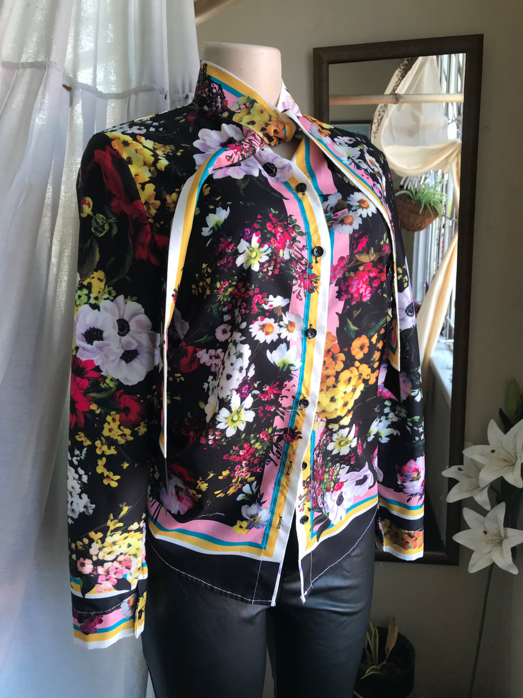 Bold floral sheer blouse neck tie work / play... S