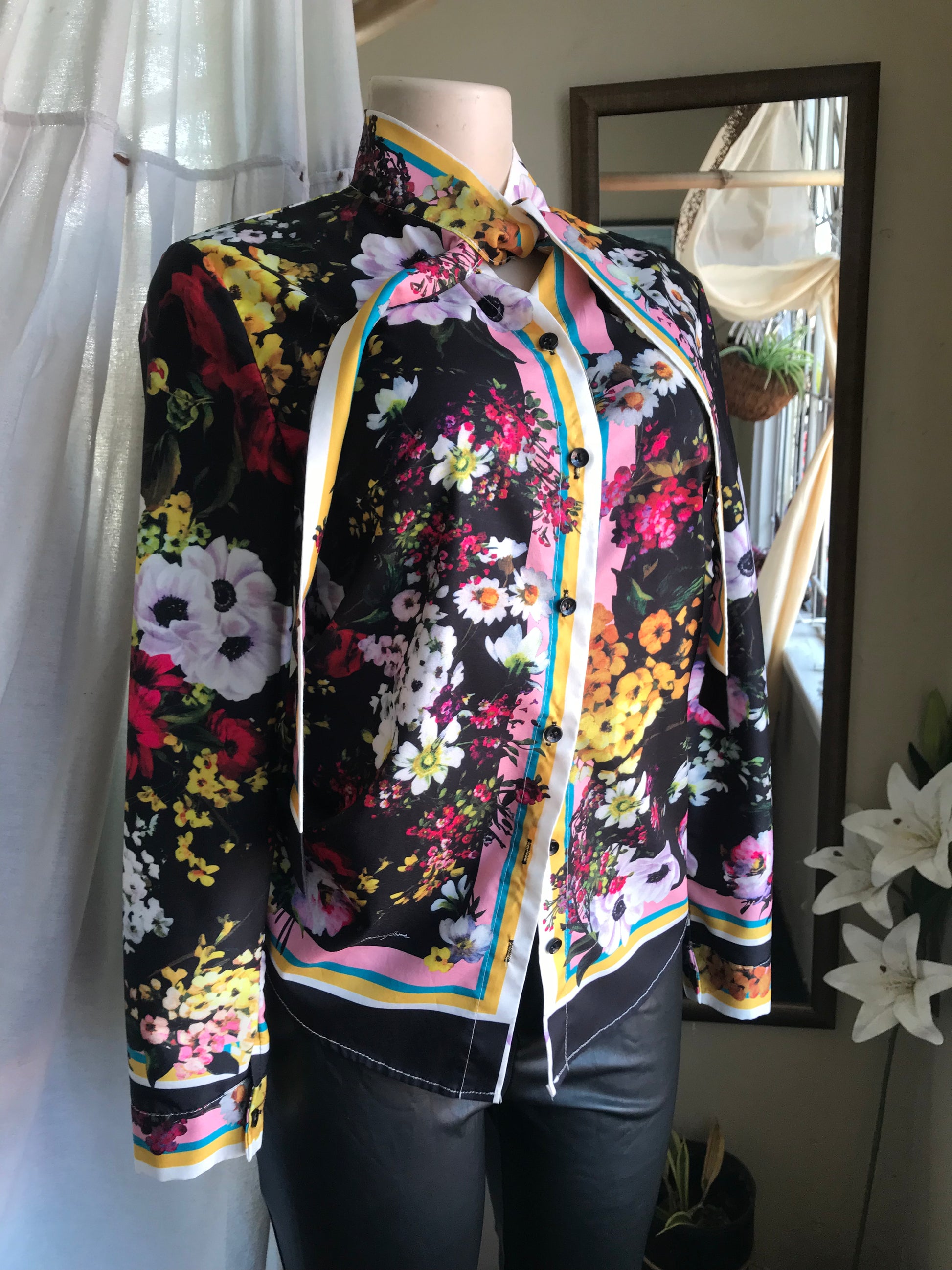 Bold floral sheer blouse neck tie work / play... S