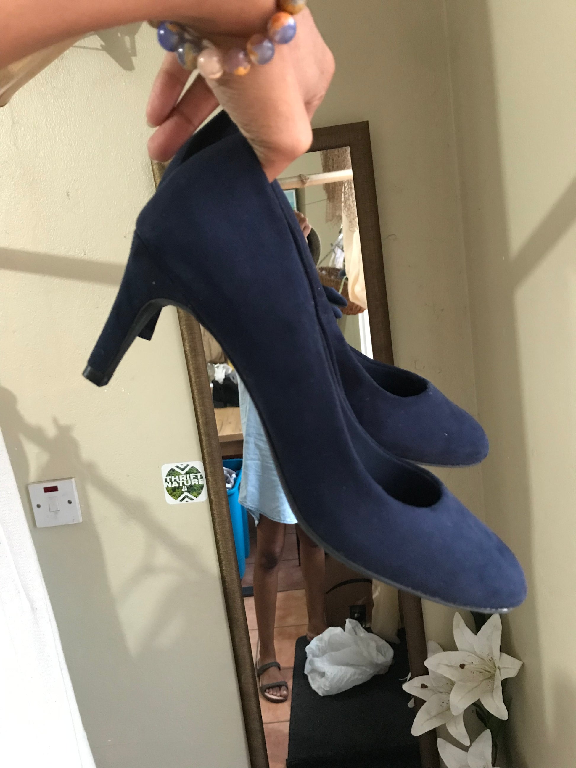 Navy comfort plus heals suede feel /// size 9