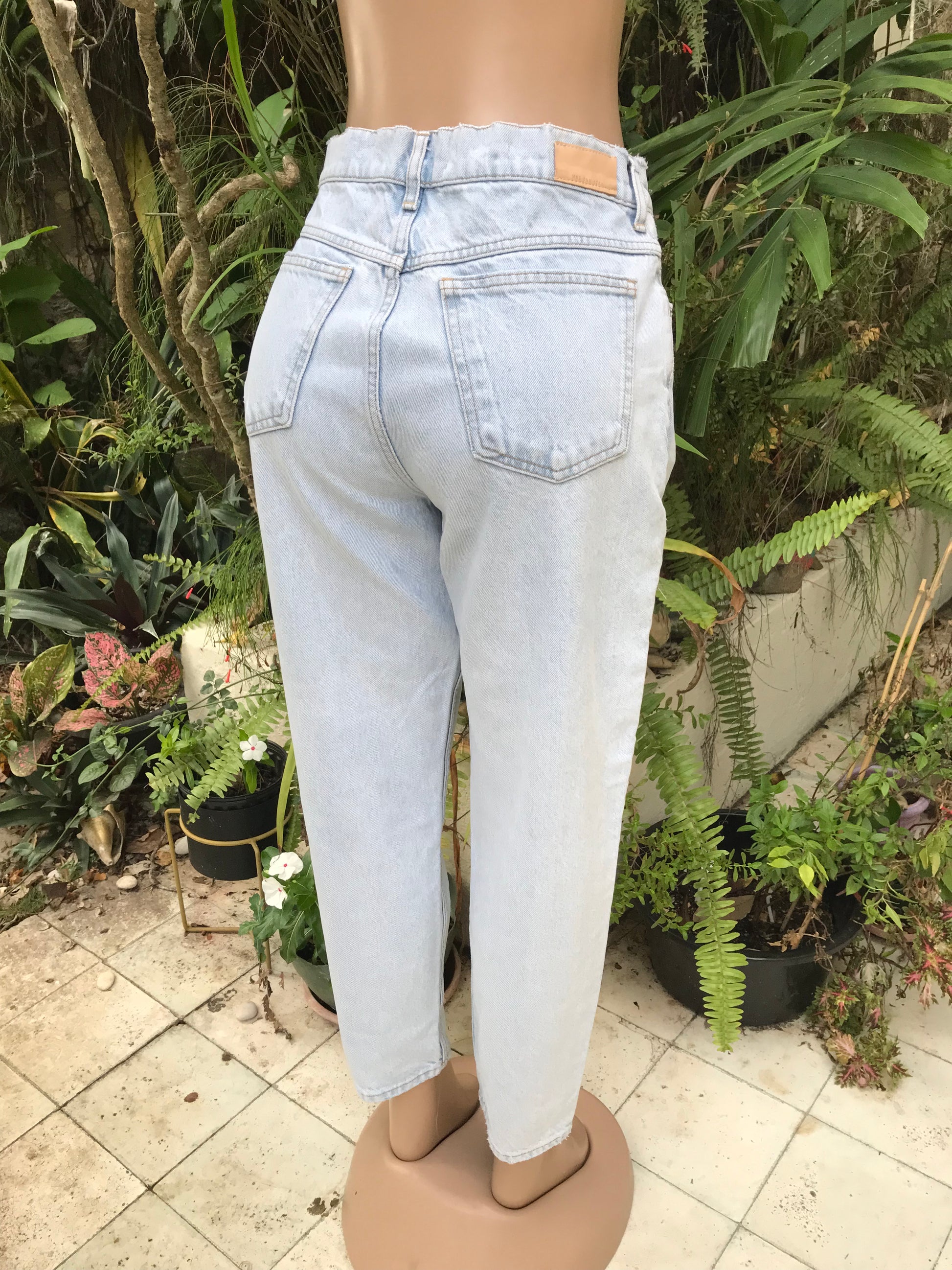MNG vintage mom jeans light wash ::: M/L w32/w33