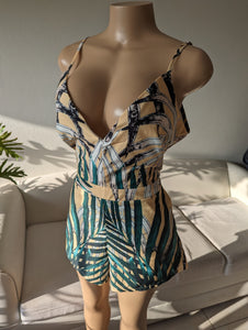Tropical leaf romper Spaghetti ~~~ L