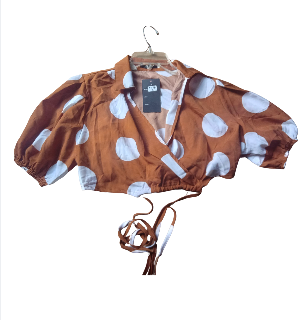 new with tag Brown large polka wrap crop top... plus/XL