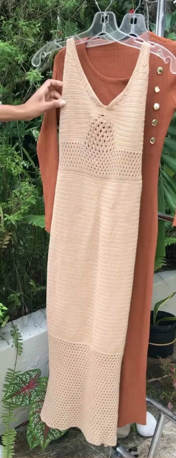 cream knit midi dress spaghetti strap M