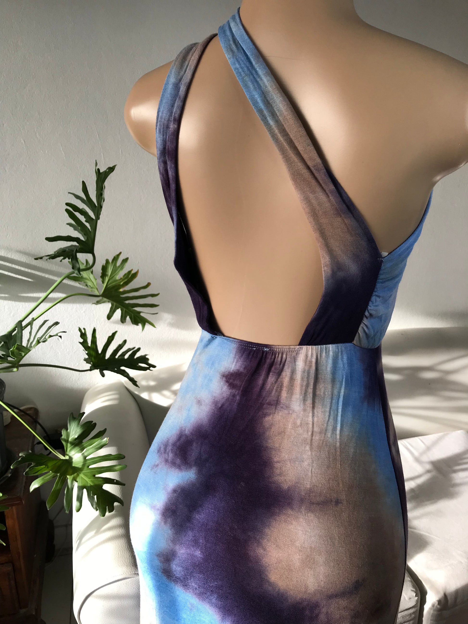 Asymmetrical tie dye soft maxi dress M