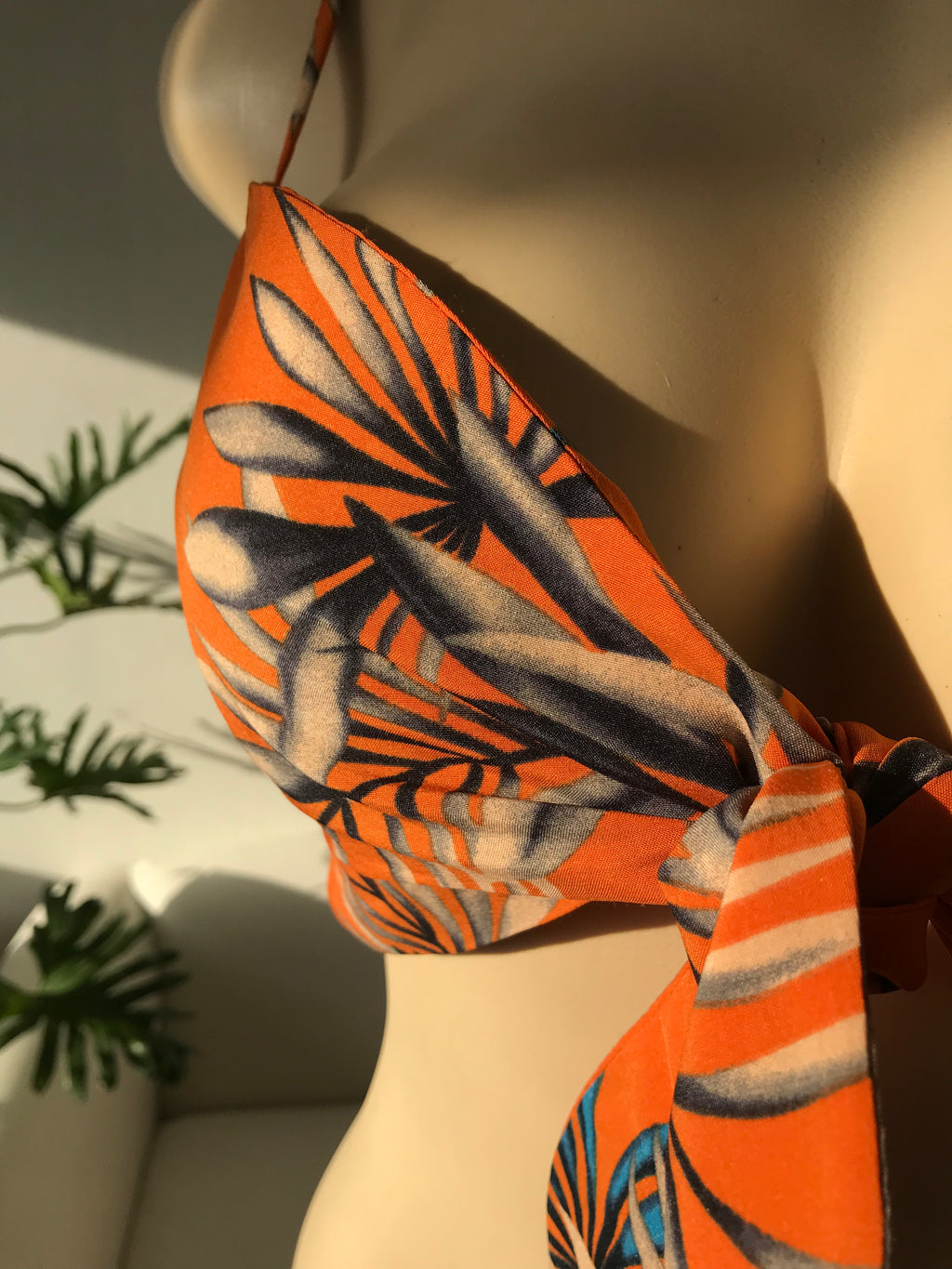 statement Orange Spaghetti crop Top Tied m ...