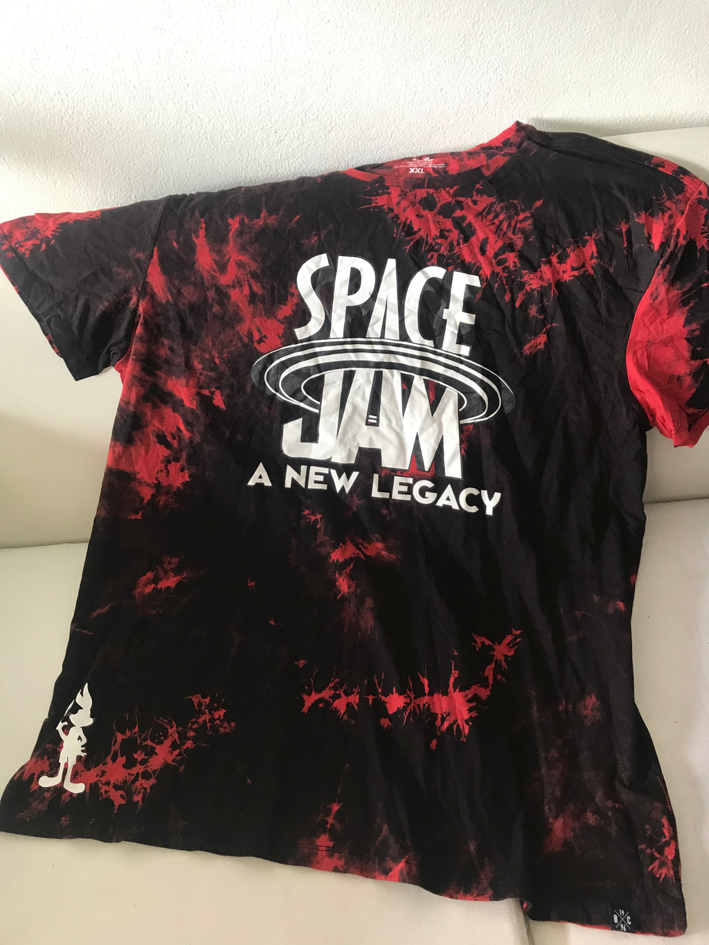 new space jam red & black tie dye graphic tee