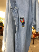 Load image into Gallery viewer, Vintage denim short sleeve button-down shirt men&#39;s M ... +++ ^^^
