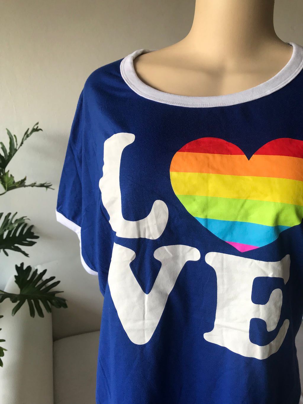 New love graphic tee blue and white /xl