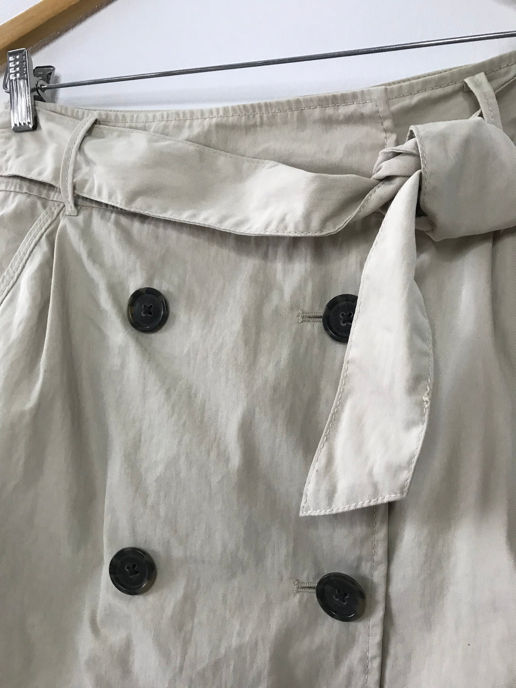 Armani Khaki wrap skirt . S