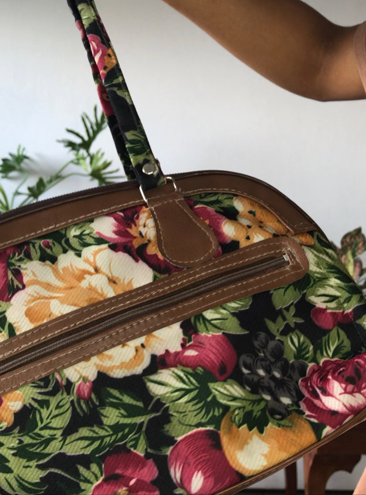 Midsize vintage floral handbag Brown. ^^^