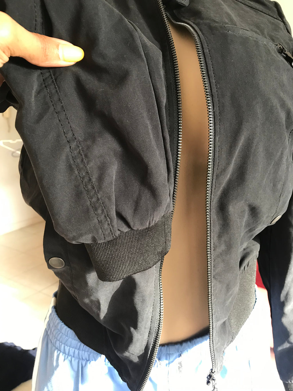 Black bomber jacket  : s