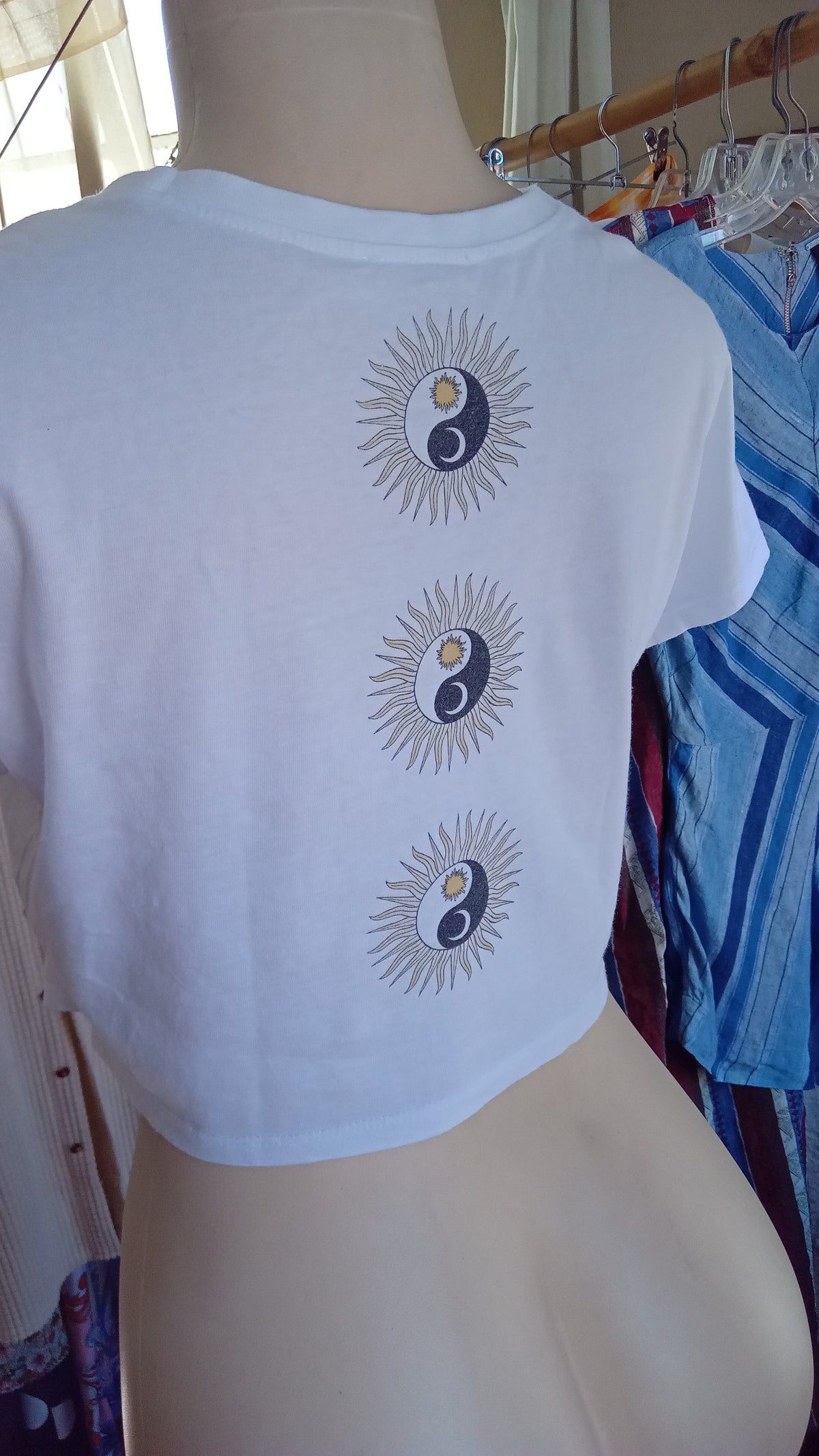 White balance tiger yin yang graphic tee front back cropped