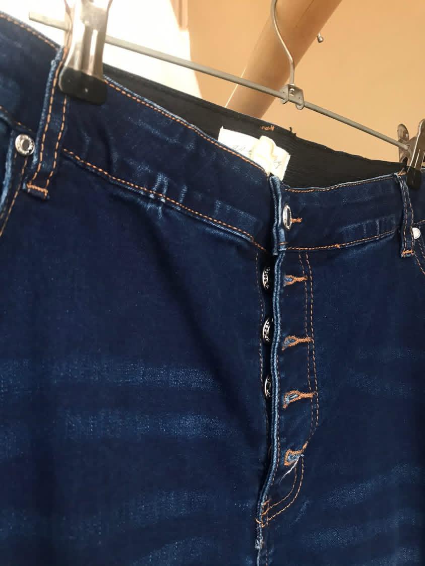 w46 dark blue jeans button