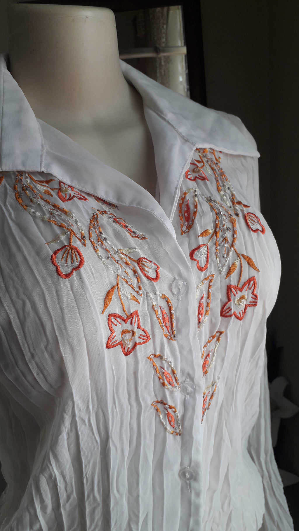 vintage white embroidery pleat sheer  long sleeve blouse ... s
