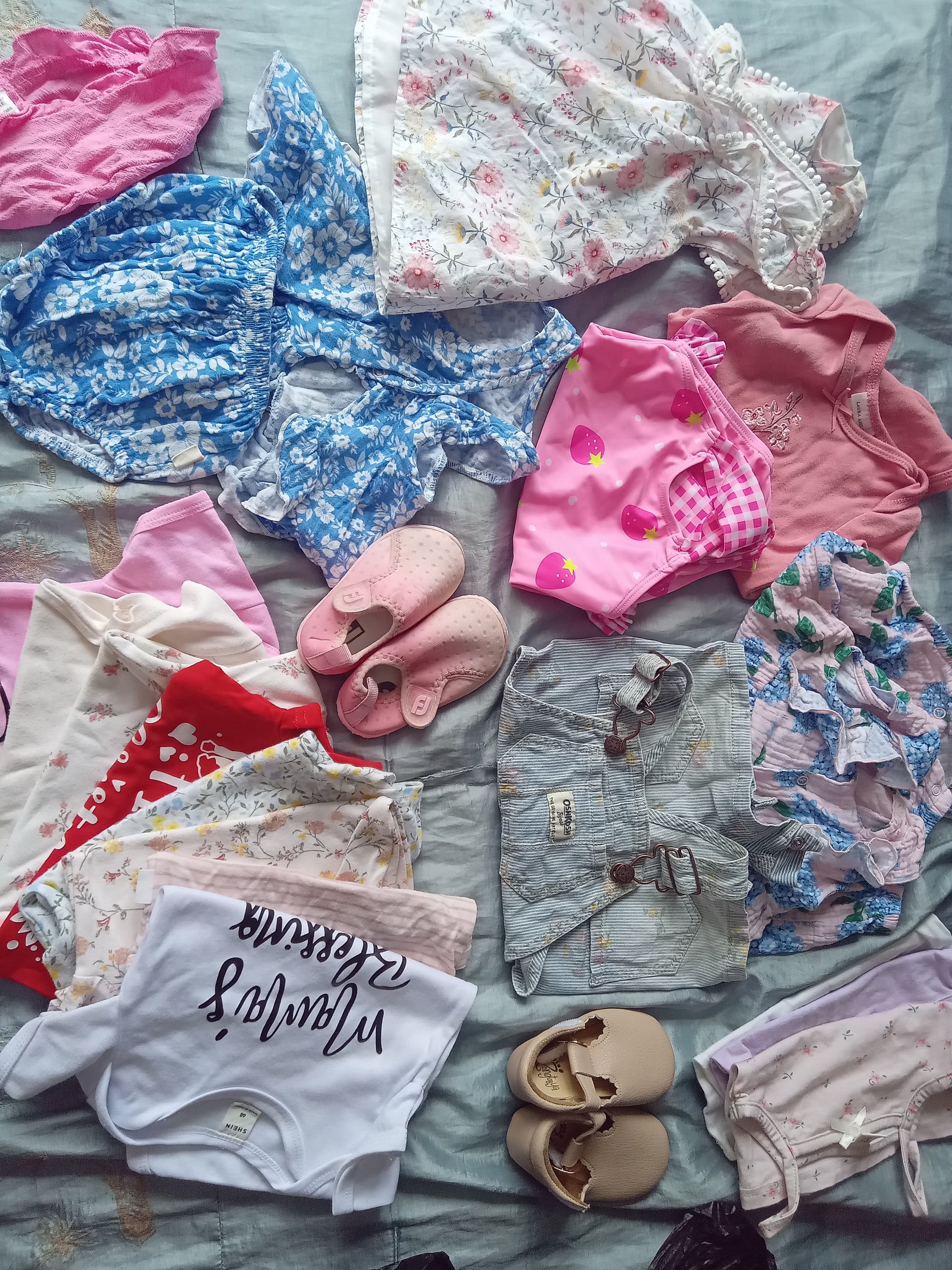 Mystery Box : 5 to 10 random items from $100/$500 bins : BABY CLOTHES
