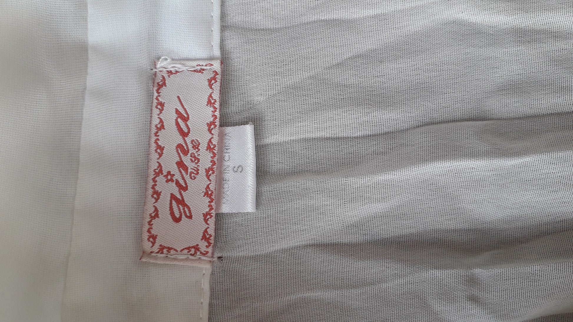 vintage white embroidery pleat sheer  long sleeve blouse ... s