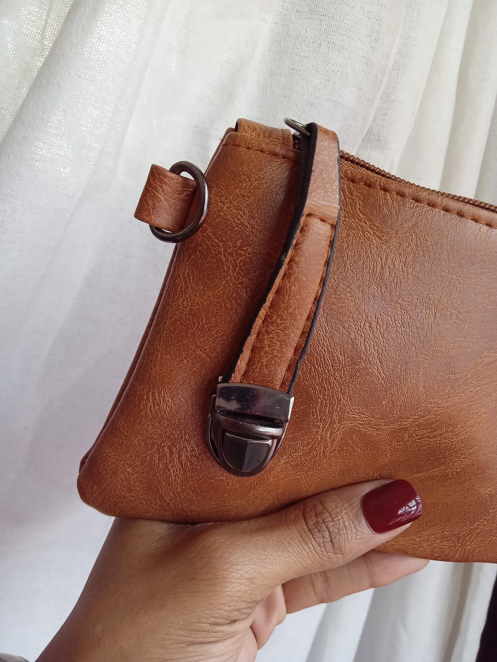 Brown clip coin Purse Like New