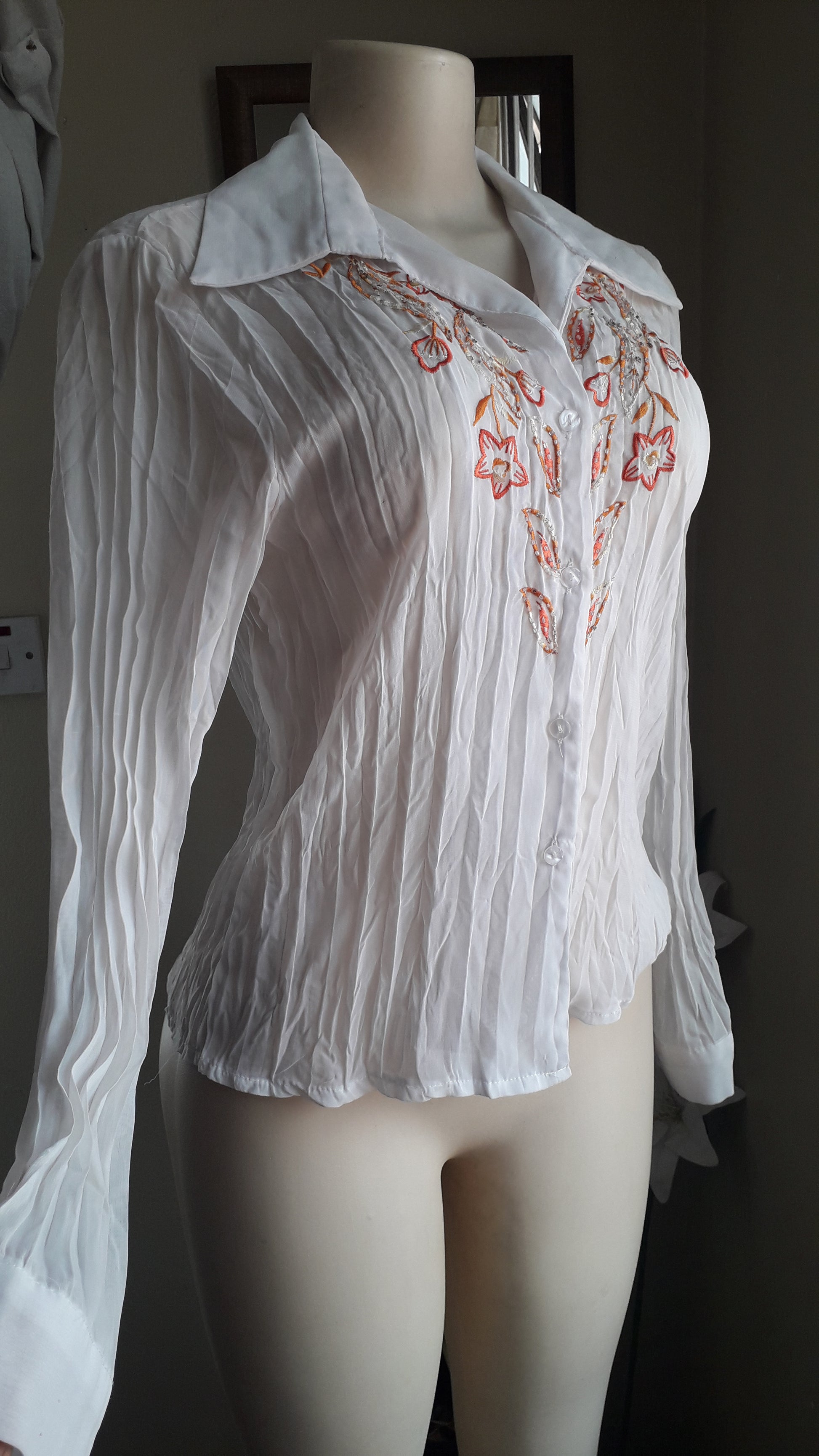 vintage white embroidery pleat sheer  long sleeve blouse ... s