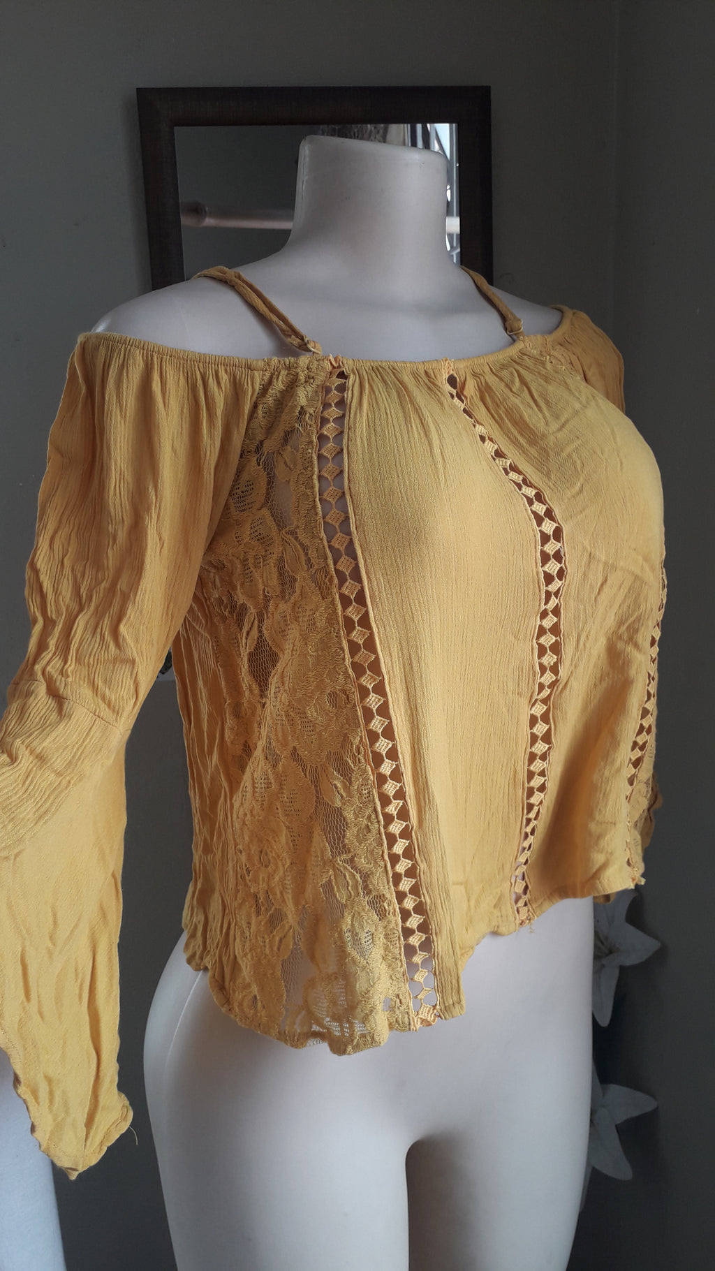 mustard bell sleeve crinkle top off the shoulder ... L