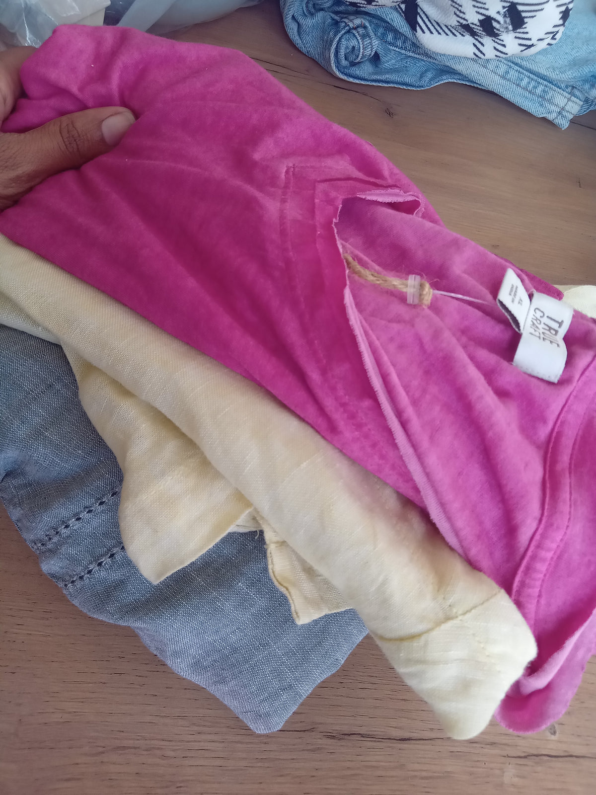 new tag pink v neck soft stone wash