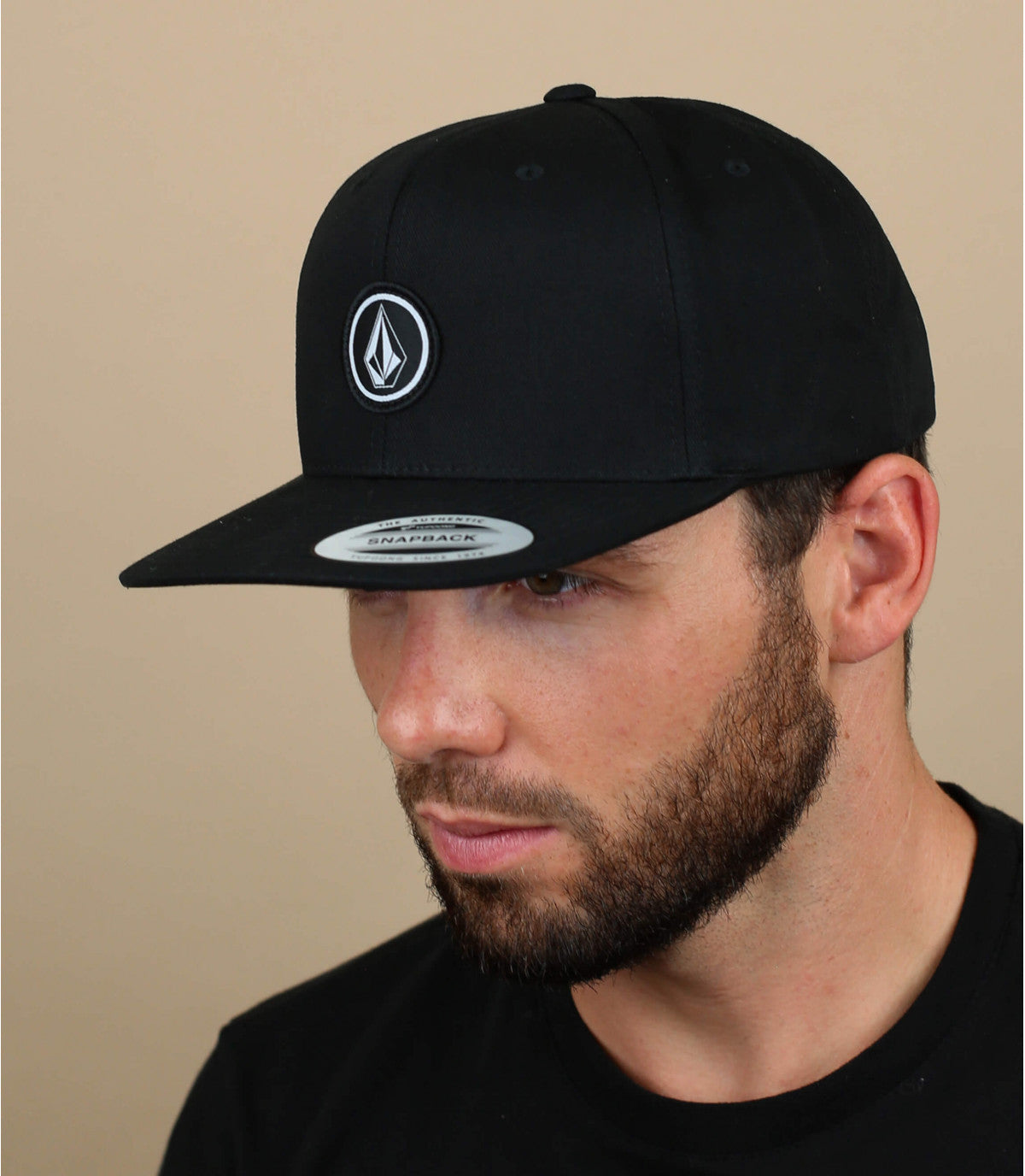 New Volcom black snapback ;;; men's / unisex
