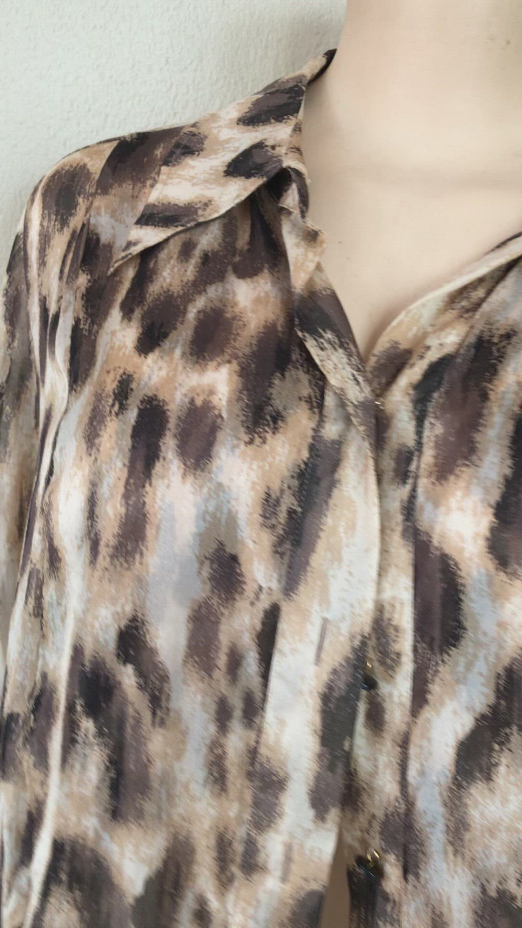 Vintage Paper Thin Cheetah Print Relaxed Blouse Long Sleeve